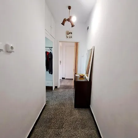 Lidda In Residential Area Apartment *