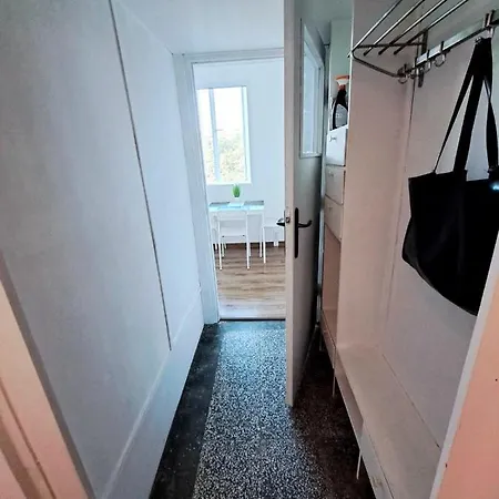 Lidda In Residential Area Варна