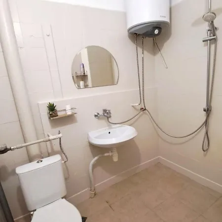 Lidda In Residential Area Apartment *