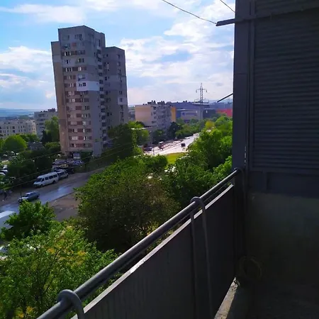Apartment Lidda In Residential Area Varna