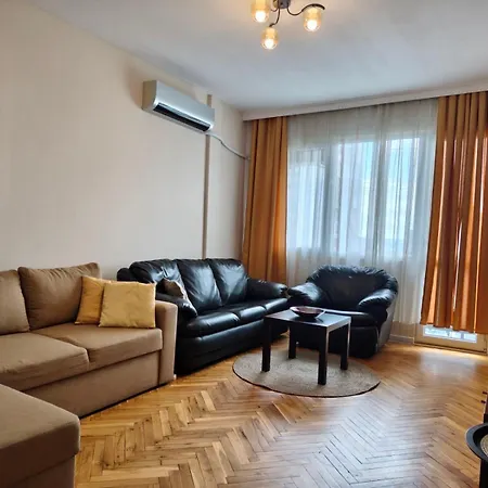 Lidda In Residential Area Apartment *